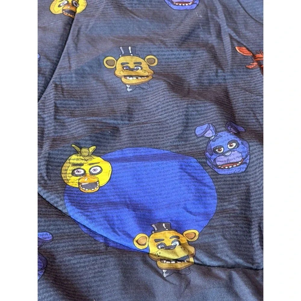 Five Nights at Freddy's Reversible Twin Comforter Bed 64x86